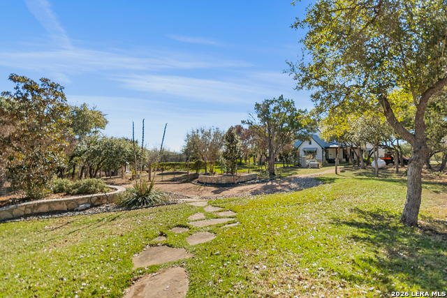 Listing photo id 57 for 292 Fossil Ridge
