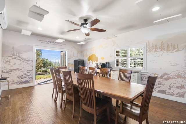 Listing photo id 68 for 292 Fossil Ridge