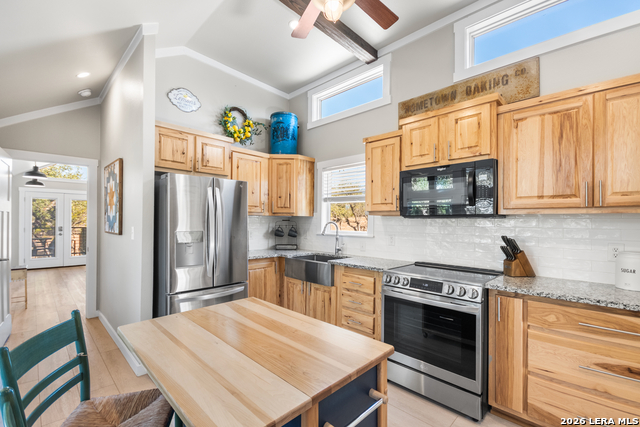 Listing photo id 95 for 292 Fossil Ridge