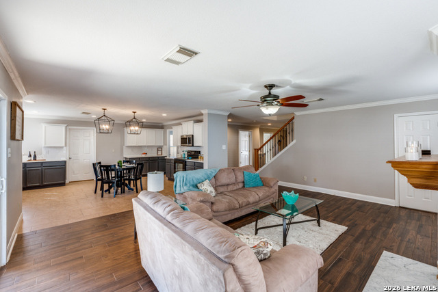 Image 7 of 24 For 1656 Yucca Park