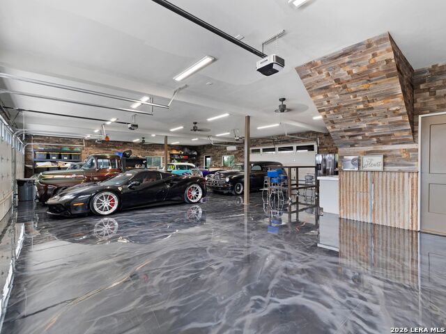 Image 44 of 57 For 298 Table Rock