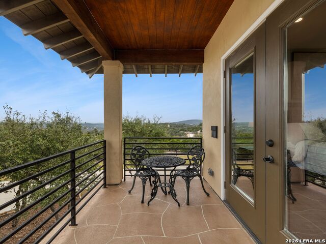 Image 33 of 57 For 298 Table Rock