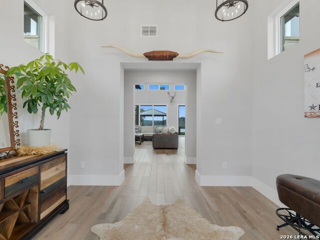 Image 4 of 57 For 298 Table Rock