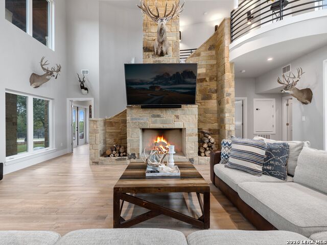 Image 6 of 57 For 298 Table Rock