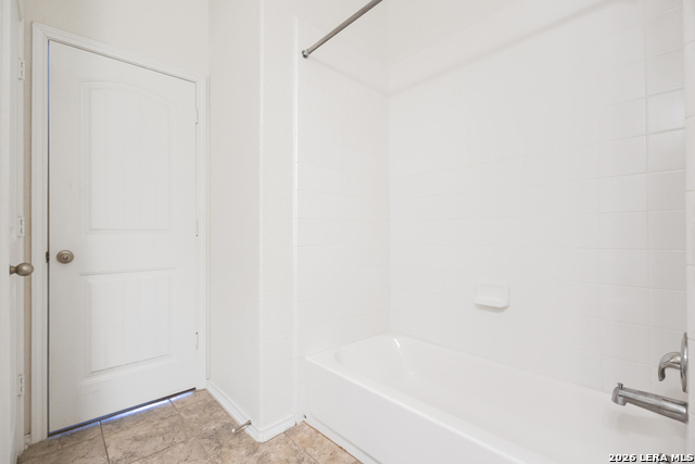 Image 29 of 47 For 128 Landmark Park