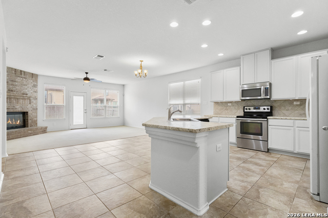 Image 9 of 47 For 128 Landmark Park