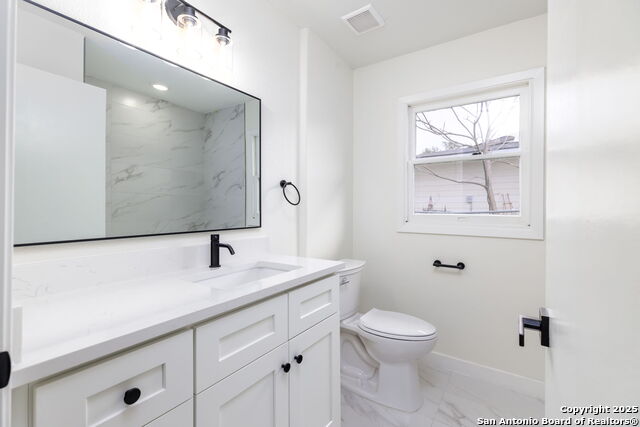 Image 12 of 15 For 618 Santa Monica