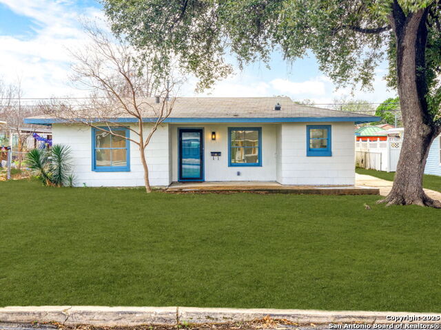 Image 2 of 15 For 618 Santa Monica