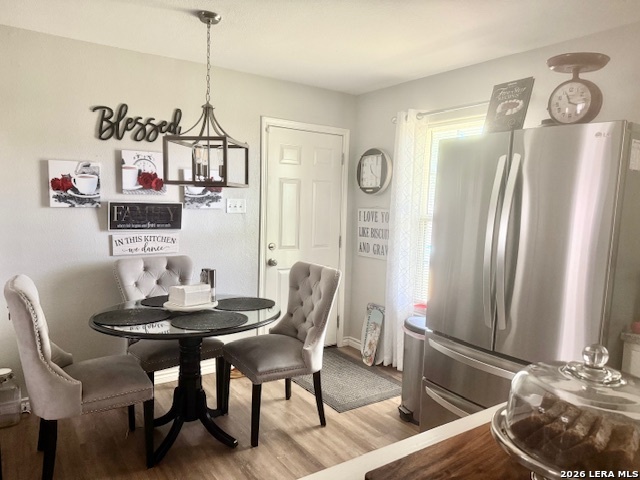 Image 15 of 18 For 1011 Hutchinson E