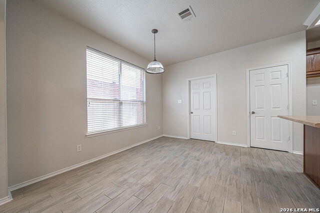 Image 13 of 40 For 24614 Wine Rose