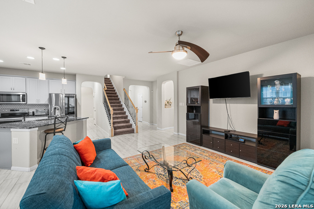 Listing photo id 13 for 10223 Meadow Lark