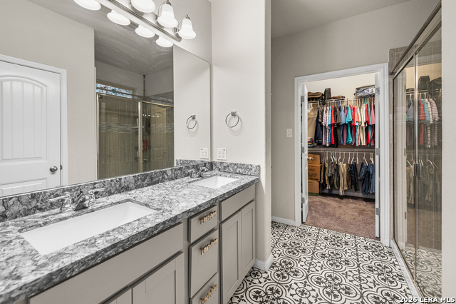 Listing photo id 24 for 10223 Meadow Lark