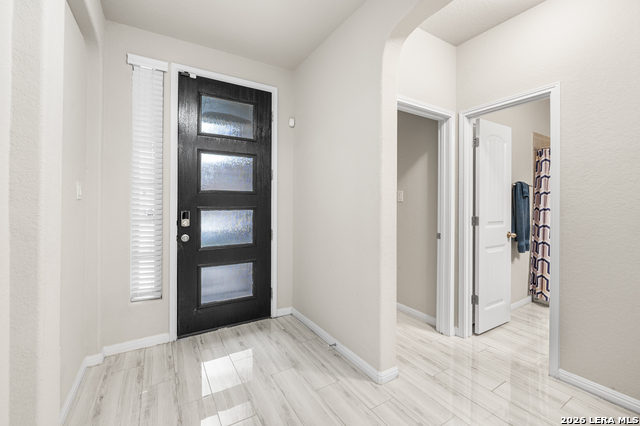 Listing photo id 1 for 10223 Meadow Lark