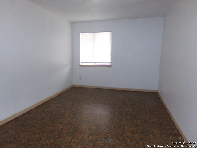 Image 21 of 30 For 4835 Gus Eckert  3