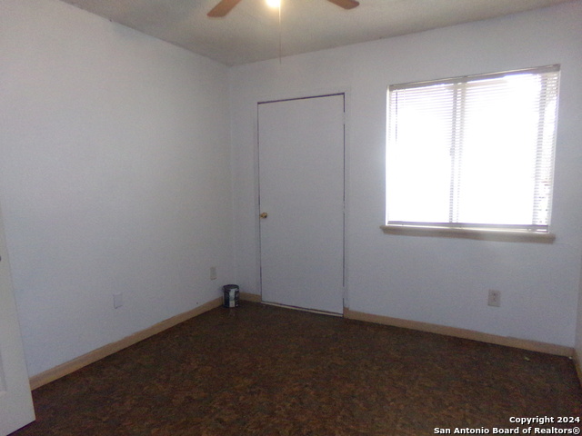 Image 23 of 30 For 4835 Gus Eckert  3