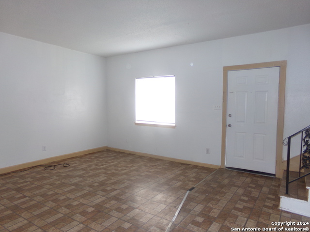 Image 30 of 30 For 4835 Gus Eckert  3