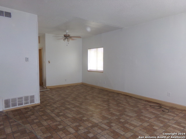 Image 7 of 30 For 4835 Gus Eckert  3