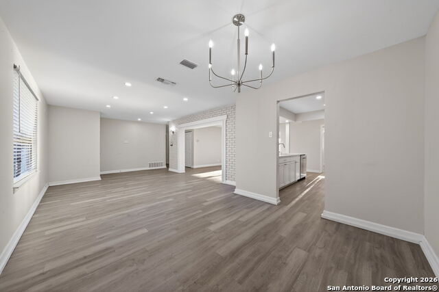 Image 17 of 39 For 1013 North Blvd