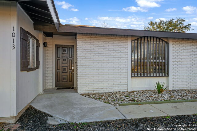 Image 4 of 39 For 1013 North Blvd