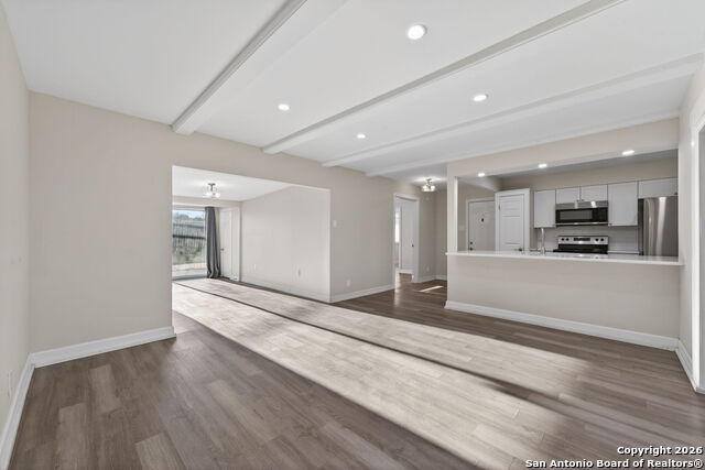 Image 6 of 39 For 1013 North Blvd