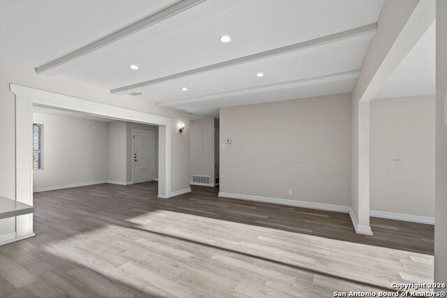 Image 8 of 39 For 1013 North Blvd