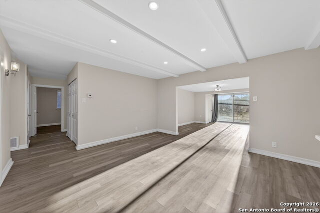 Image 9 of 39 For 1013 North Blvd