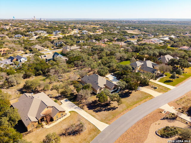 Image 31 of 37 For 880 Haven Point