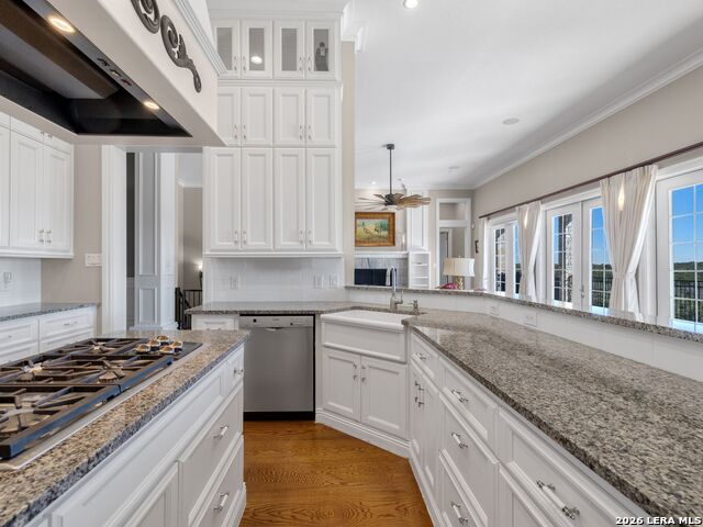 Image 13 of 67 For 8514 Woodpecker Way