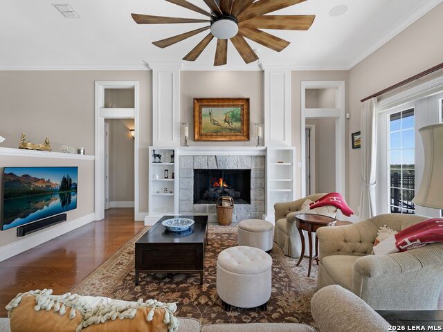 Image 19 of 67 For 8514 Woodpecker Way