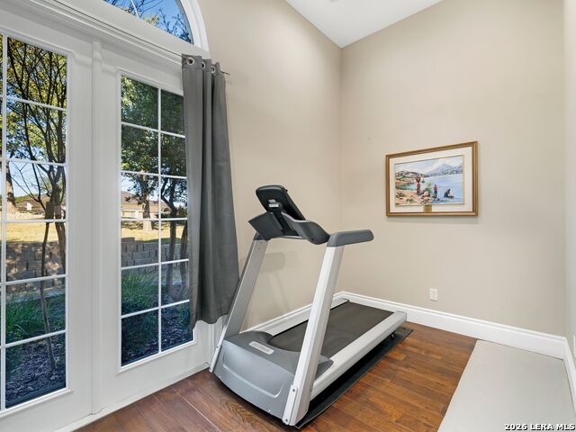 Image 34 of 67 For 8514 Woodpecker Way