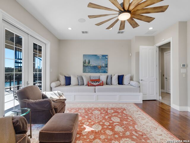 Image 40 of 67 For 8514 Woodpecker Way