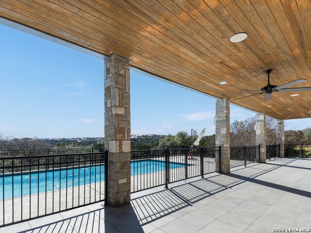 Image 49 of 67 For 8514 Woodpecker Way