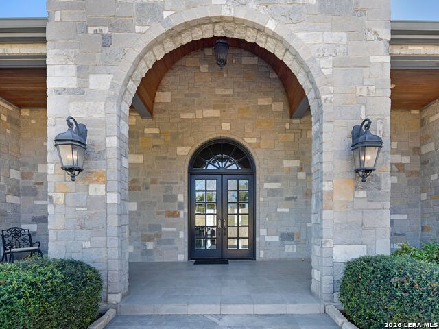 Image 5 of 67 For 8514 Woodpecker Way