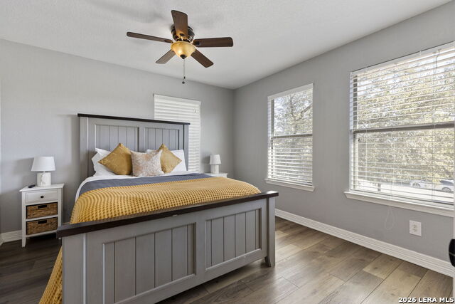 Image 22 of 43 For 1535 Bonnyview Dr