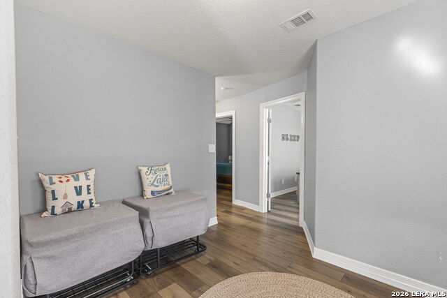 Image 30 of 43 For 1535 Bonnyview Dr