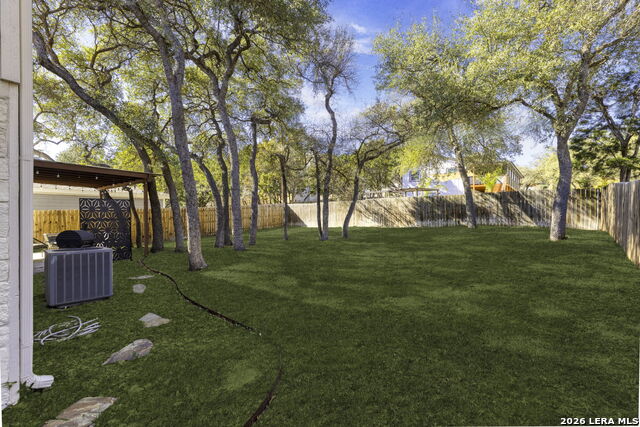 Image 36 of 43 For 1535 Bonnyview Dr