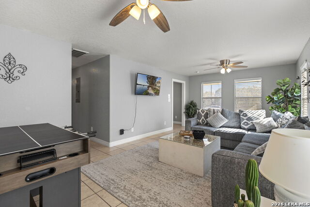 Image 5 of 43 For 1535 Bonnyview Dr