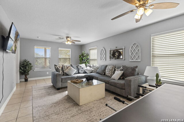 Image 9 of 43 For 1535 Bonnyview Dr