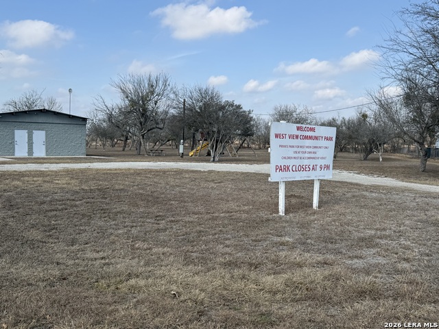 Image 4 of 8 For 225 County Road 3820