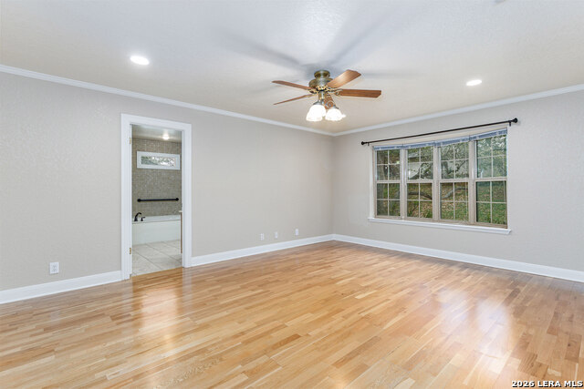 Image 28 of 62 For 604 Elm Street