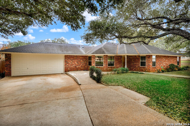 Image 3 of 62 For 604 Elm Street