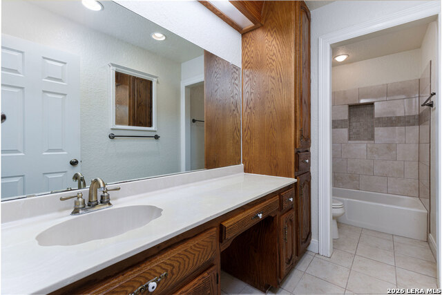 Image 35 of 62 For 604 Elm Street