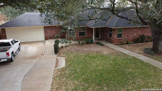 Image 42 of 62 For 604 Elm Street