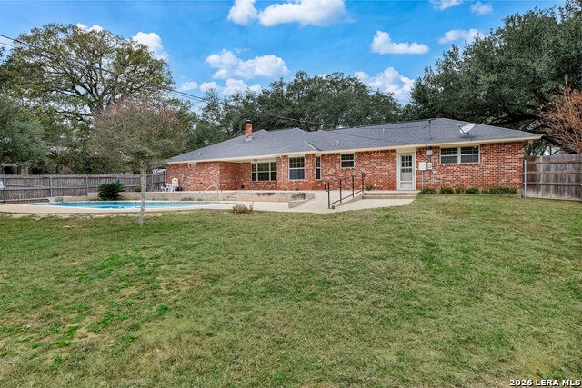 Image 8 of 62 For 604 Elm Street