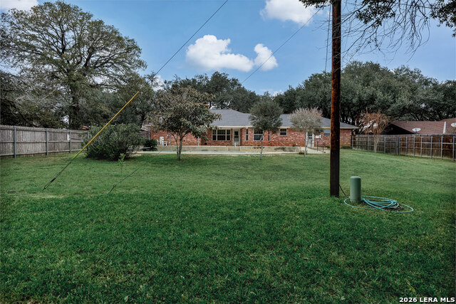 Image 9 of 62 For 604 Elm Street