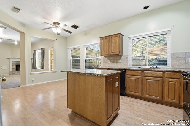 Image 9 of 30 For 1527 Firwick