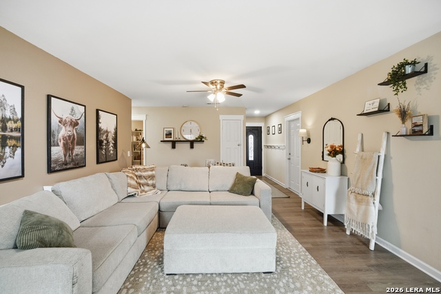 Image 12 of 40 For 9816 Meadow  