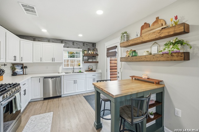 Image 15 of 40 For 9816 Meadow  