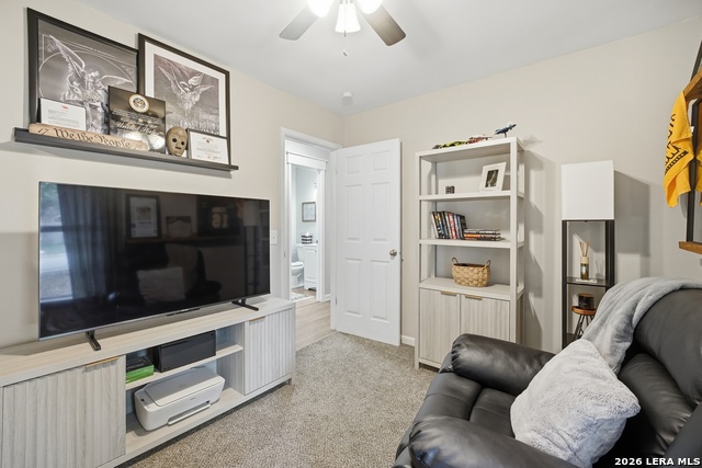 Image 28 of 40 For 9816 Meadow  