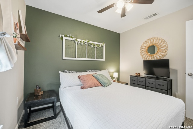 Image 32 of 40 For 9816 Meadow  